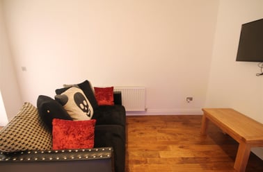 Lansdowne Terrace, Gosforth, Newcastle - Image 3